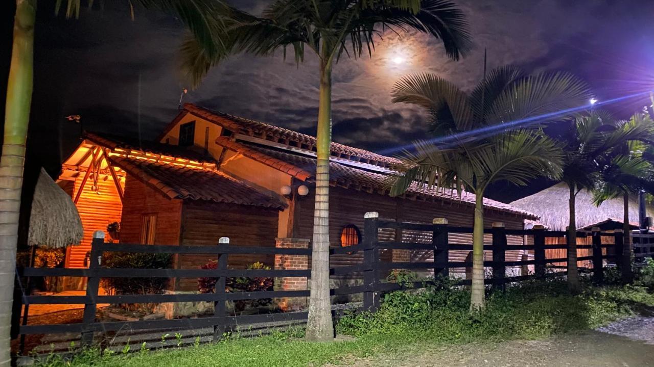La Victoria Hotel Campestre Quimbaya Extérieur photo
