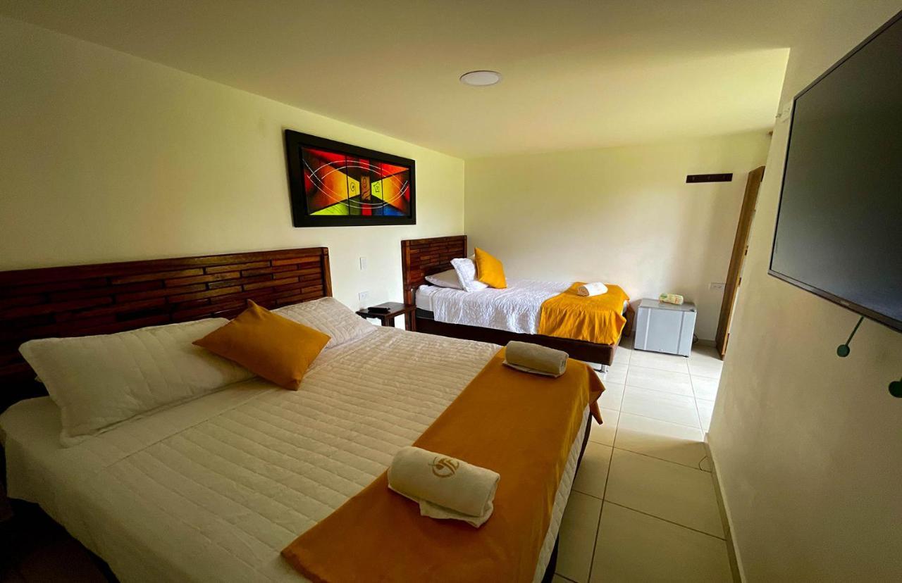 La Victoria Hotel Campestre Quimbaya Extérieur photo