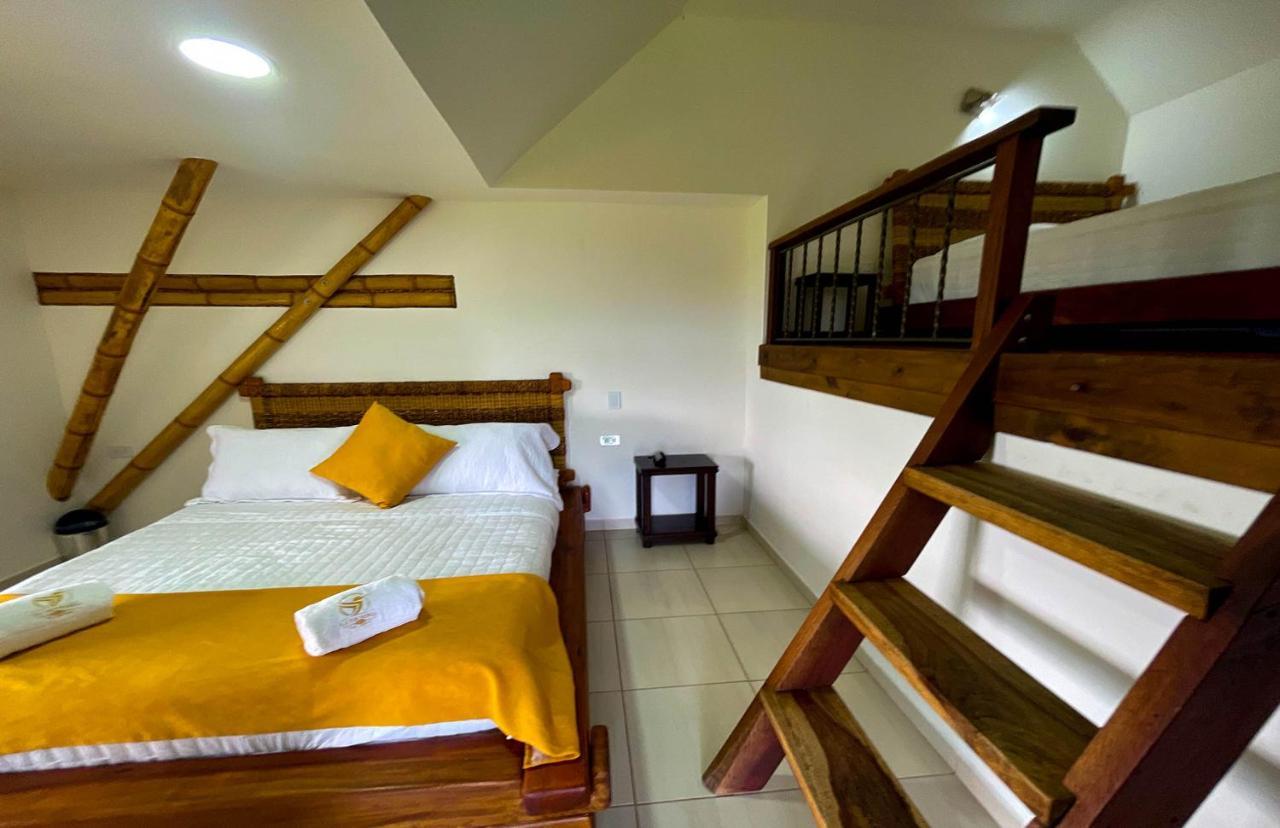 La Victoria Hotel Campestre Quimbaya Extérieur photo