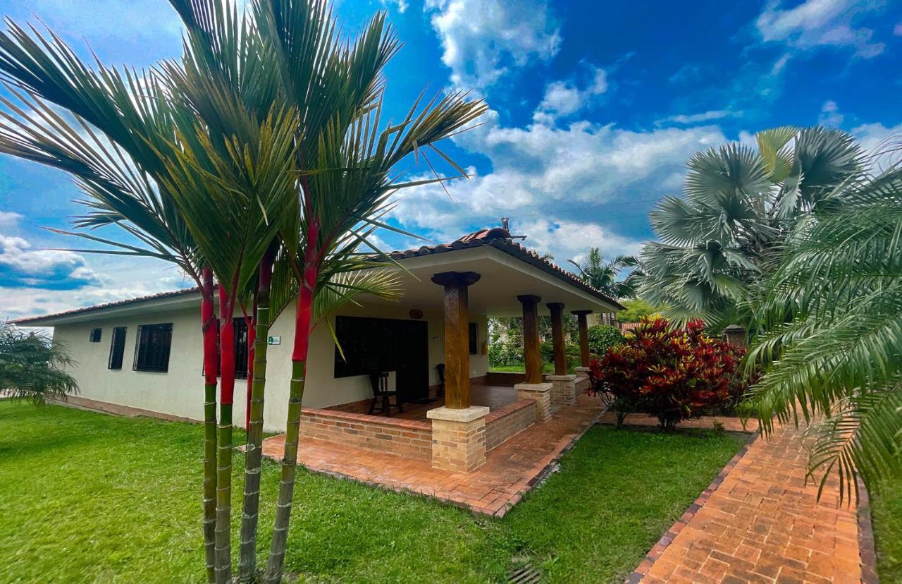 La Victoria Hotel Campestre Quimbaya Extérieur photo